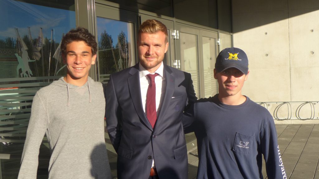 A chance meeting of Iceland’s professional soccer team. “What is his name?”